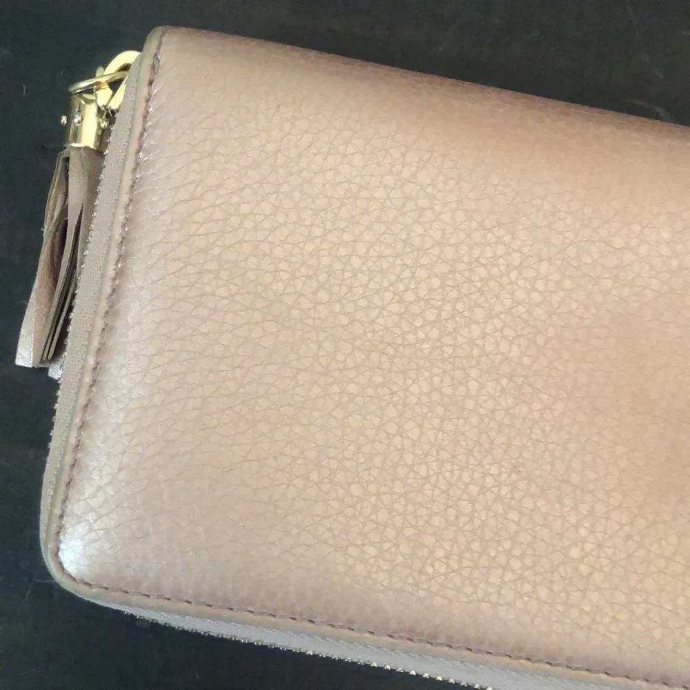 Authentic Gucci Long Wallet - Picture 7 of 14